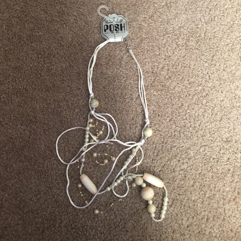 Necklace set .